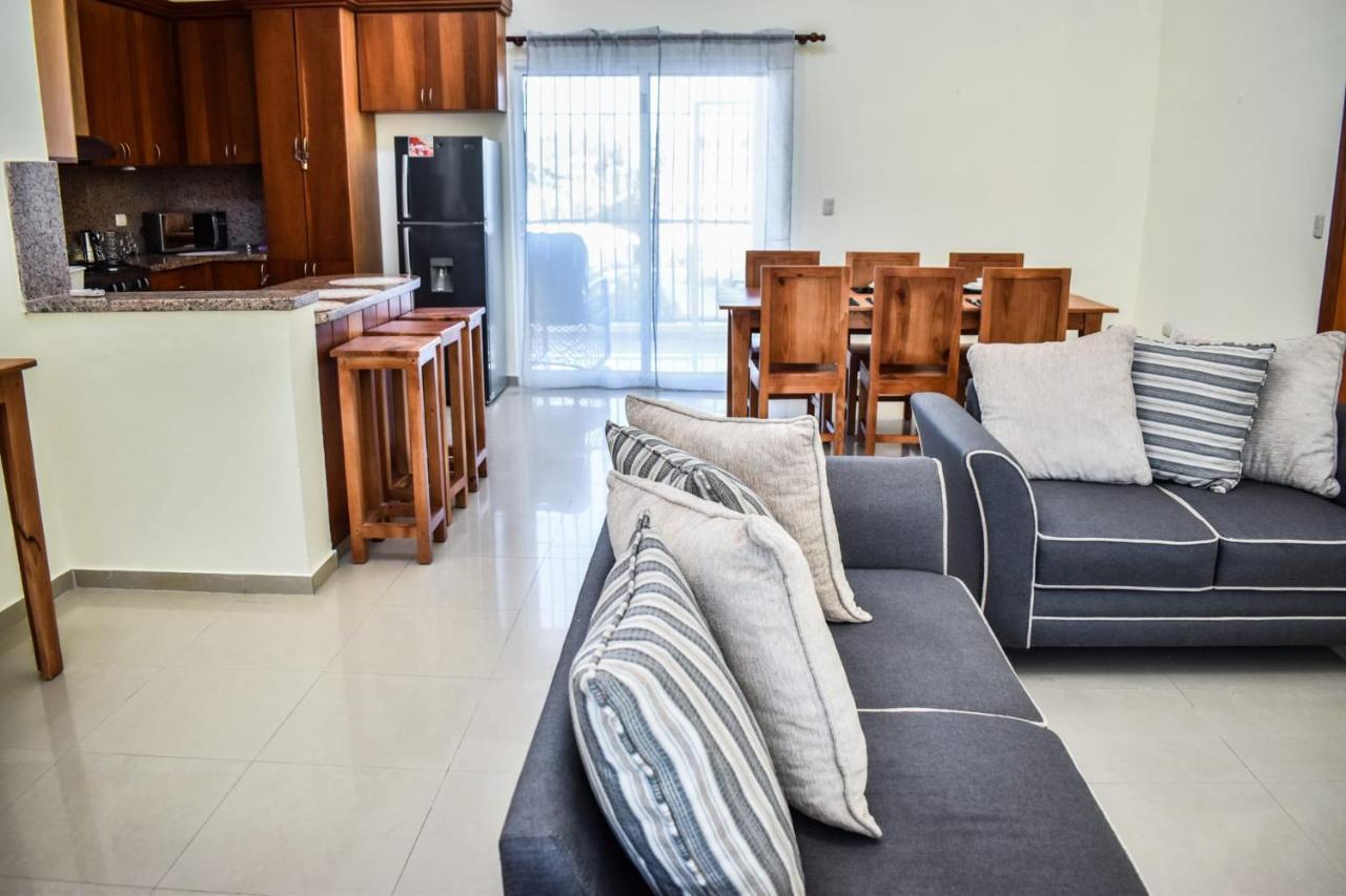 Hostal Palmas De Punta Cana F2 Buitenkant foto